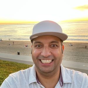 Meet your Posher, Amir